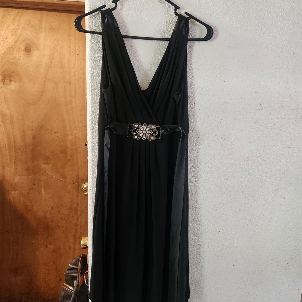 Scarlett Nite Black Backless Dress with Embellished Belt